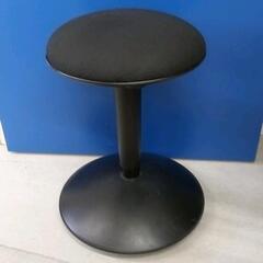 0210-008 IKEA　NILSERIK 丸椅子　黒