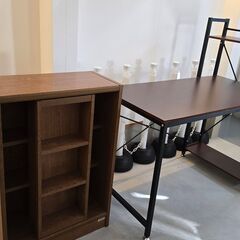 【美品】収納ラック付デスク机・パソコンデスクと本棚セット