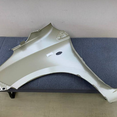 アルト HBD-HA25V 右フェンダー 57611-64L00 新品 未使用 の画像