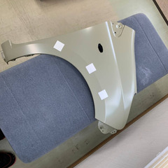 アルト HBD-HA25V 右フェンダー 57611-64L00 新品 未使用 の画像