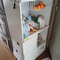 キッチンボード 食器棚 収納 ゴミ箱 引き出し 薄型 扉 木製 収納棚 90 ラック スリム カントリー 木目 白 奥行40 おしゃれ 天然木 大容量  ハイタイプ