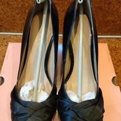 NUOVO ヌォーボ　パンプス　ハイヒール　ブラック　黒　丸井の画像