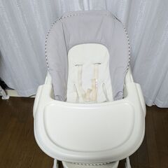 シンガポール・売ります】ハイローチェア(コンビのネムリラ) | フリマならシンガポール掲示板