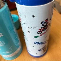 値下げ中✨総額¥9500✨キッズ　水筒　2点セットの画像