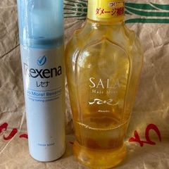 【取引中】レセナ　制汗スプレー(新品) サラ　ヘアトリートメント