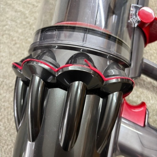 【店頭引き取り限定】DYSON V8 コードレスクリーナー SV25 RD2