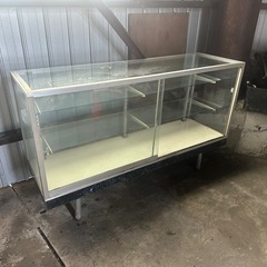 ガラスショーケース　(取引中)