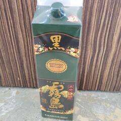 【未開封】霧島酒造　20度　黒霧島　1800ml　パックの画像