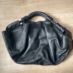 ロエベLOEWE ナッパアイレの画像