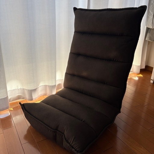 座椅子 3脚並べてローソファーのように使用可能\n1回使用のみ