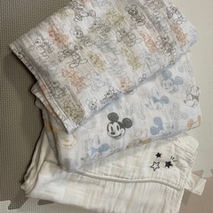 【お取引中】長靴、おくるみ3枚セット