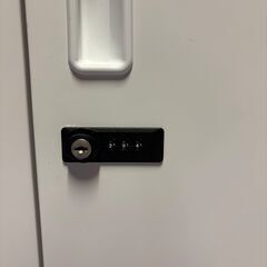 4人用ロッカー ceha チェハ ダイヤル錠 更衣室 スチールロッカー ホワイト★T1410Z [ グローバルリサイクル Global Recycle ]の画像