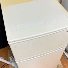 冷蔵庫　一人暮らし用　16年製吉井電気AR-100E