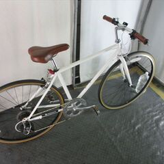 E55　★　16800円★整備済み スポーツ中古自転車 バックパッカー　ホワイト　美品【クロスバイク】の画像