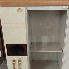 値下げしました！米びつ付きレンジ台の画像