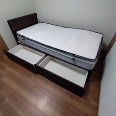 シングルベッド 引き出し収納付き