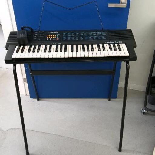 0210-071 CASIO　脚付きキーボード