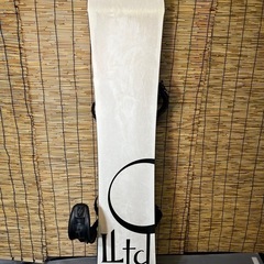 【交渉中】スノーボード LTD QUEST orotの画像