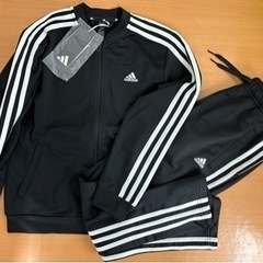 最終値引き！新品！¥6,270 150㎝　adidasジャージ上下