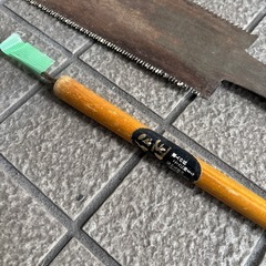 ノコギリ、トンカチ、きりの画像