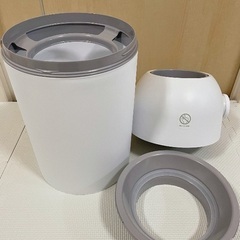 【未使用】美品 ピジョン おむつ用ごみ箱 オムツ処理器　Suteru　育児用品　介護用品の画像