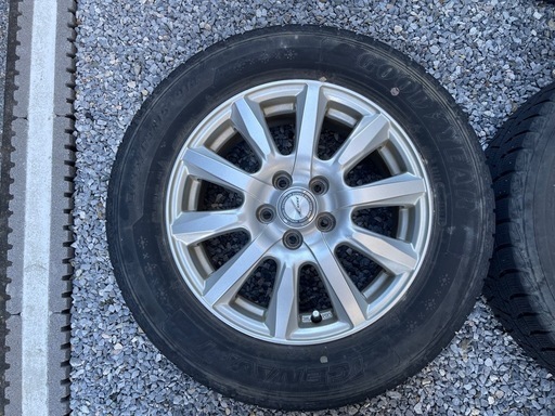 【195/65/R15】スタッドレスタイヤ付き　ホイール4本セット