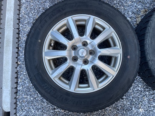 【195/65/R15】スタッドレスタイヤ付き　ホイール4本セット