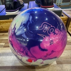 ボウリングボール　ストーム アイオンマックス