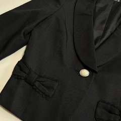 レディースMフォーマルジャケット　卒業式入学式の画像