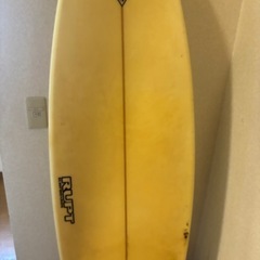 サーフボード、カバー、ゴムの取手&ヒモ？セットの画像