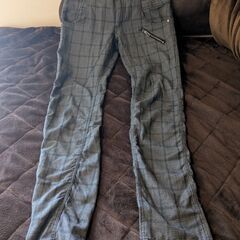 in the attic homme サルエルチェックパンツ　Mサイズの画像