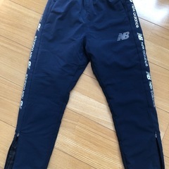 サッカー　ニューバランス子どもズボン　　