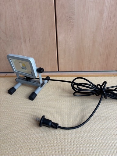 LED投光器