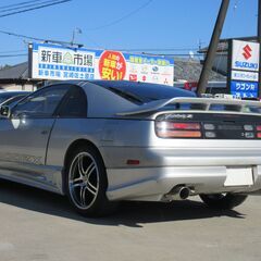 日産　フェアレディＺ　３００ＺＸ エアロ　トランクスポイラー　社外１８ＡＷ　社外マフラー　ポータブルナビ　ワンセグ　前席パワーシートの画像