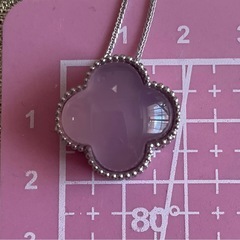 【天然石】パープルセルカドニーのクローバーペンダントの画像