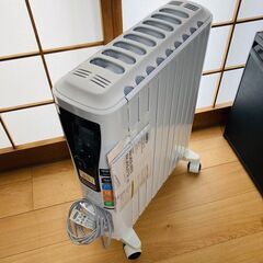 暖房器具　デロンギ オイルヒーター　RHJ65L0915 