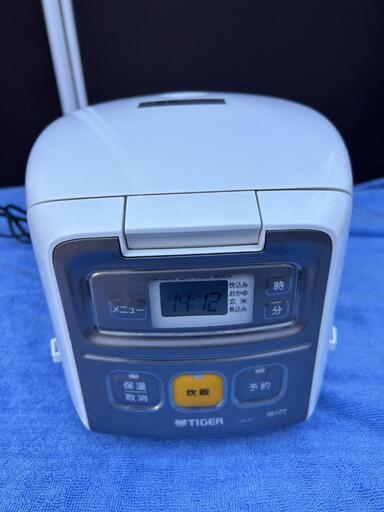 タイガー 3合炊き マイコン炊飯ジャー JAI-R551