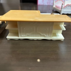 シルバニア🐰カウンターキッチン椅子付きの画像