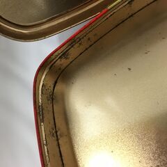 JME018K) ★大特価★ヨーロッパ輸入雑貨 ベルギー老舗クッキー缶 裁縫道具や小物入れ 中古品【取りに来られる方限定】の画像