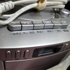 決まりました。ラジカセ