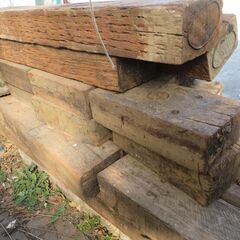 まくら木　枕木　マクラ木　ガーデニング　 庭づくり  花壇　DIY　土留め　インテリア　建築材料　本物枕木　アンティークの画像