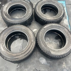 商品名 TOYO 205/70R15 96Q TRANPATH ...