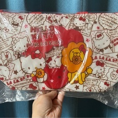 ハローキティ　ミスドコラボ　ランチバック