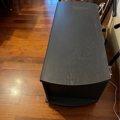 近々処分します．テレビ台の画像