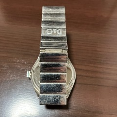 ドルカバ　腕時計の画像