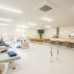 【土日休み・日勤のみ】リハビリ特化型デイサービス　介護福祉士の正社員