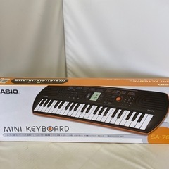 CASIO MINI KEYBOARD　SA-76