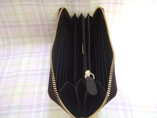 未使用　Vivienne Westwood 長財布 黒 　レザー　:955VW338
