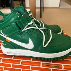 新品❗️格安❗️Off-White × Nike Air Force 1 Mid SP LTHR "Pine Green"オフホワイト × ナイキ エアフォース1 ミッド SP LTHR "パイングリーン"の画像