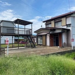 香取市🉐ガレージ戸建て🏠駐車場3台🚘敷金礼金ゼロ🉐1ヶ月フリーレント付き🔥 - 香取市